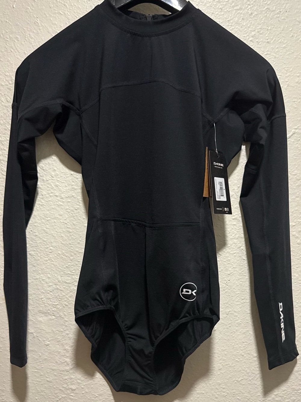 Dakine Black Women's Long Sleeve Rashguard
